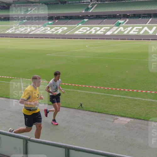 13.09.2026 - 21. swb-Marathon Bremen Michael Burmester http://msf.ph/oto/10333459 13.09.2026 13:06:04 Laufen im Stadion 109, 178, 217, 244, 287, 303, 310, 323, 372, 394, 430, 454, 536, 578, 613, 647, 784, 831, 891, 900, 1073, 1083, 1205, 1239, 1243, 1274, 1307, 1308, 1365, 1380, 1437, 1533, 1545, 1574, 1581, 1627, 1656, 1687, 1780, 1823, 1848, 1909, 1914, 1932, 1941, 2023, 2076, 2089, 2126, 2241, 2244, 2265, 2275, 2301, 2310, 2355, 2356, 2393, 2464, 2602, 2707, 2723, 2742, 2764, 2867, 2902, 2919, 2959, 2985, 3030, 3115, 3278, 3320, 3343, 3444, 3485 meine-sportfotos.de