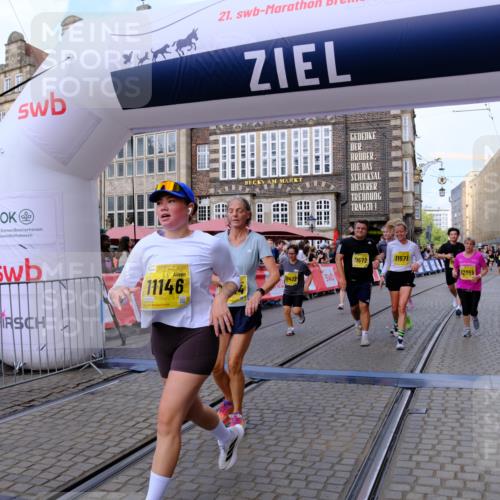 13.09.2026 - 21. swb-Marathon Bremen Tim E. http://msf.ph/oto/10333589 13.09.2026 11:05:43 Ziel 10186, 10411, 10432, 10576, 10697, 10717, 10802, 11146, 11314, 11326, 11334, 11387, 11394, 11521, 11571, 11572, 11724, 11892, 12011, 12055, 12079, 12080, 12251, 12273, 12330, 12362 meine-sportfotos.de