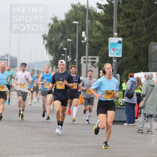 13.09.2026 - Kiel Lauf Andreas Tolksdorf http://msf.ph/oto/10333646 13.09.2026 09:51:52 Kiellinie 4, 2937, 3465, 10964, 9298, 415, 6958 meine-sportfotos.de