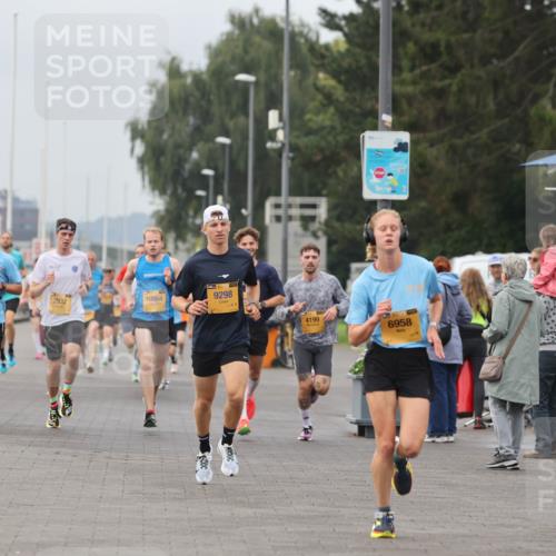 13.09.2026 - Kiel Lauf Andreas Tolksdorf http://msf.ph/oto/10333664 13.09.2026 09:51:52 Kiellinie 34, 2937, 3465, 10964, 39, 9298, 4199, 6958 meine-sportfotos.de
