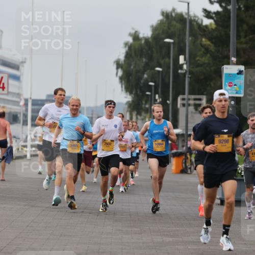 13.09.2026 - Kiel Lauf Andreas Tolksdorf http://msf.ph/oto/10333702 13.09.2026 09:51:54 Kiellinie 3, 4, 3465, 2937, 10964, 5001, 67, 9298, 4199 meine-sportfotos.de
