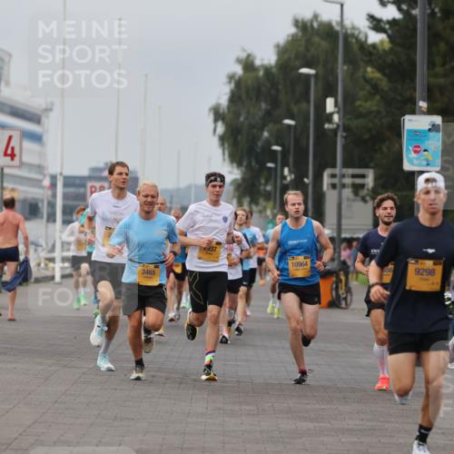 13.09.2026 - Kiel Lauf Andreas Tolksdorf http://msf.ph/oto/10333709 13.09.2026 09:51:54 Kiellinie 3, 4, 3465, 2937, 10964, 656, 4199, 9298, 3 meine-sportfotos.de