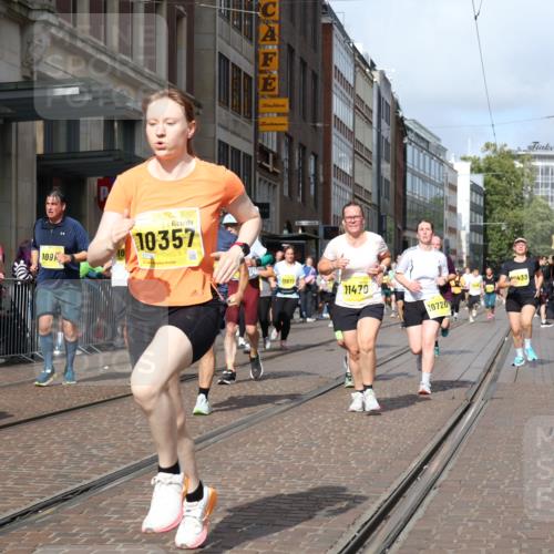 13.09.2026 - 21. swb-Marathon Bremen Strokosch-Dieckow http://msf.ph/oto/10333713 13.09.2026 11:03:51 Ziel 10182, 10291, 10390, 10516, 10607, 10613, 10659, 10671, 10672, 10720, 10726, 10912, 10913, 11221, 11318, 11319, 11336, 11470, 11471, 11539, 11618, 11720, 11726, 11909, 12001, 12103, 12113, 12140, 12260, 12276, 12392, 12433, 10090, 10091, 10152, 10327, 10357, 10403, 10420, 10429, 10569, 10796, 10902, 10918, 10950, 11149, 11211, 11325, 11411, 11451, 11511, 11595, 11655, 11746, 11868, 11967, 12074, 12504 meine-sportfotos.de