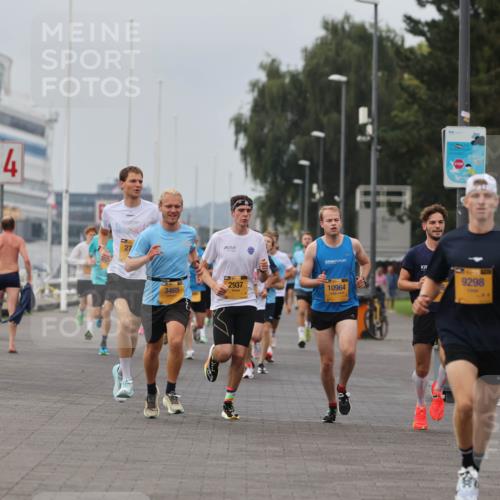 13.09.2026 - Kiel Lauf Andreas Tolksdorf http://msf.ph/oto/10333718 13.09.2026 09:51:54 Kiellinie 3, 4, 3465, 2937, 10964, 9298, 4199 meine-sportfotos.de