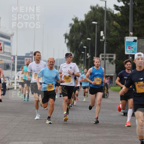 13.09.2026 - Kiel Lauf Andreas Tolksdorf http://msf.ph/oto/10333728 13.09.2026 09:51:54 Kiellinie 3, 4, 3465, 2937, 10964, 9298, 112, 415 meine-sportfotos.de