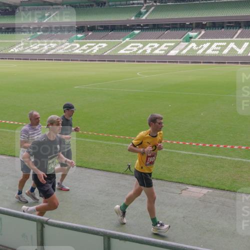 13.09.2026 - 21. swb-Marathon Bremen Michael Burmester http://msf.ph/oto/10333738 13.09.2026 13:06:39 Laufen im Stadion 109, 132, 156, 217, 244, 287, 303, 310, 323, 372, 394, 430, 454, 578, 607, 613, 647, 716, 784, 831, 834, 846, 891, 900, 922, 1073, 1083, 1189, 1205, 1243, 1274, 1308, 1365, 1369, 1380, 1387, 1437, 1533, 1545, 1574, 1581, 1600, 1823, 1841, 1848, 1871, 1909, 1926, 1938, 2070, 2076, 2090, 2219, 2241, 2244, 2265, 2275, 2301, 2310, 2318, 2355, 2356, 2393, 2440, 2464, 2699, 2707, 2721, 2731, 2755, 2764, 2818, 2902, 2911, 2960, 2985, 3030, 3115, 3278, 3444, 3485 meine-sportfotos.de