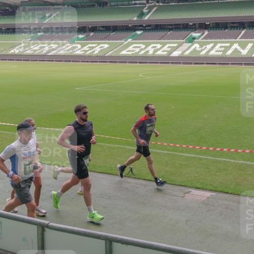 13.09.2026 - 21. swb-Marathon Bremen Michael Burmester http://msf.ph/oto/10333779 13.09.2026 13:06:46 Laufen im Stadion 109, 132, 156, 217, 244, 287, 303, 310, 372, 394, 430, 454, 489, 578, 607, 613, 682, 716, 784, 831, 834, 846, 891, 900, 922, 1083, 1189, 1205, 1274, 1308, 1365, 1369, 1380, 1387, 1437, 1533, 1545, 1574, 1581, 1600, 1823, 1841, 1848, 1854, 1871, 1909, 1926, 1938, 2070, 2076, 2090, 2219, 2244, 2265, 2275, 2283, 2301, 2310, 2318, 2355, 2356, 2393, 2440, 2464, 2699, 2707, 2721, 2731, 2755, 2818, 2902, 2911, 2960, 3115, 3444, 3485 meine-sportfotos.de