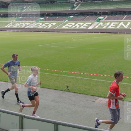 13.09.2026 - 21. swb-Marathon Bremen Michael Burmester http://msf.ph/oto/10333850 13.09.2026 13:06:55 Laufen im Stadion 109, 132, 156, 217, 287, 303, 310, 372, 394, 430, 454, 489, 578, 607, 613, 682, 716, 784, 809, 831, 834, 846, 891, 900, 922, 1083, 1173, 1189, 1205, 1274, 1322, 1364, 1365, 1369, 1380, 1387, 1437, 1532, 1533, 1545, 1574, 1581, 1600, 1823, 1841, 1848, 1854, 1871, 1909, 1926, 1938, 2070, 2076, 2090, 2219, 2244, 2265, 2275, 2283, 2310, 2318, 2355, 2356, 2393, 2405, 2440, 2464, 2492, 2565, 2699, 2707, 2721, 2731, 2755, 2818, 2902, 2911, 2949, 2960, 3115, 3485 meine-sportfotos.de