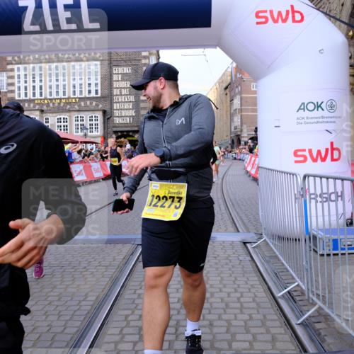 13.09.2026 - 21. swb-Marathon Bremen Tim E. http://msf.ph/oto/10333863 13.09.2026 11:05:50 Ziel 10186, 10259, 10260, 10432, 10717, 10864, 11146, 11314, 11334, 11387, 11394, 11520, 11521, 11571, 11572, 11724, 11791, 11892, 11947, 12055, 12156, 12251, 12273, 12330, 12362, 12501 meine-sportfotos.de