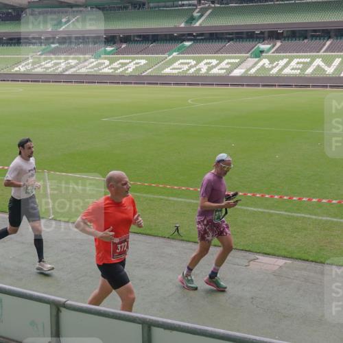 13.09.2026 - 21. swb-Marathon Bremen Michael Burmester http://msf.ph/oto/10333896 13.09.2026 13:07:00 Laufen im Stadion 109, 132, 156, 217, 287, 303, 310, 372, 394, 430, 454, 489, 578, 607, 613, 682, 716, 784, 809, 831, 834, 846, 891, 911, 922, 1083, 1173, 1189, 1205, 1210, 1274, 1322, 1364, 1365, 1369, 1380, 1387, 1437, 1532, 1533, 1545, 1574, 1581, 1600, 1823, 1841, 1848, 1854, 1871, 1909, 1926, 1938, 2070, 2076, 2090, 2219, 2244, 2265, 2275, 2283, 2310, 2318, 2355, 2356, 2393, 2405, 2440, 2464, 2492, 2565, 2699, 2707, 2721, 2731, 2755, 2818, 2831, 2902, 2911, 2949, 2960, 3115 meine-sportfotos.de