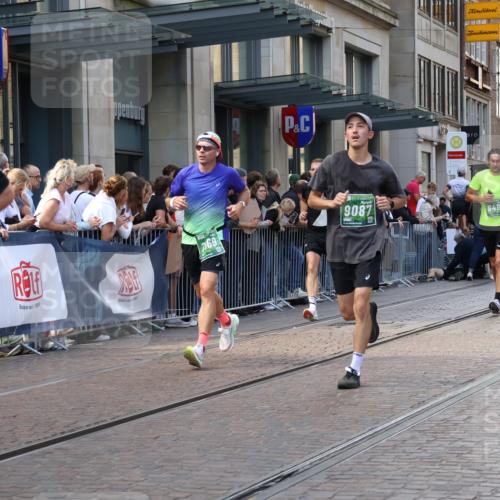13.09.2026 - 21. swb-Marathon Bremen Strokosch-Dieckow http://msf.ph/oto/10333930 13.09.2026 13:23:57 Ziel 102, 776, 909, 1199, 1250, 2295, 2370, 2491, 2967, 3372, 4000, 4559, 5012, 5208, 5257, 5397, 5481, 5623, 5668, 5669, 5928, 5929, 6105, 7059, 7069, 7081, 7156, 8082, 8179, 8415, 8784, 9087, 9573, 9916, 13219, 342, 2210, 2288, 2485, 2517, 2560, 3044, 3642, 4601, 4671, 5011, 5104, 5116, 5146, 5231, 5397, 5908, 6157, 6332, 6648, 6772, 7094, 7105, 7216, 7357, 7475, 7761, 8051, 8052, 8095, 8290, 10059, 10115, 13007, 13197 meine-sportfotos.de