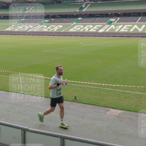 13.09.2026 - 21. swb-Marathon Bremen Michael Burmester http://msf.ph/oto/10333943 13.09.2026 13:07:06 Laufen im Stadion 109, 132, 156, 217, 287, 303, 310, 372, 430, 454, 489, 578, 607, 613, 682, 716, 784, 800, 808, 809, 831, 834, 846, 911, 922, 1083, 1173, 1189, 1205, 1210, 1274, 1322, 1364, 1365, 1369, 1387, 1395, 1437, 1532, 1533, 1545, 1574, 1581, 1600, 1823, 1831, 1841, 1848, 1854, 1871, 1909, 1926, 1938, 2003, 2070, 2076, 2090, 2219, 2244, 2275, 2283, 2310, 2318, 2355, 2356, 2393, 2405, 2440, 2464, 2492, 2565, 2699, 2707, 2721, 2731, 2755, 2802, 2818, 2831, 2902, 2911, 2949, 2960, 3115 meine-sportfotos.de