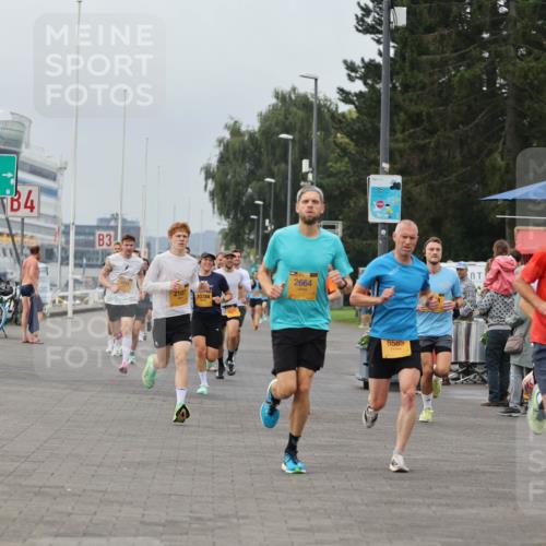 13.09.2026 - Kiel Lauf Andreas Tolksdorf http://msf.ph/oto/10333944 13.09.2026 09:52:02 Kiellinie 4, 3, 2107, 10784, 2664, 6585, 4564, 1, 2, 100 meine-sportfotos.de