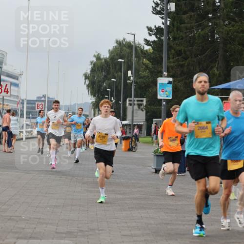 13.09.2026 - Kiel Lauf Andreas Tolksdorf http://msf.ph/oto/10333973 13.09.2026 09:52:03 Kiellinie 4, 3, 2107, 8566, 2664, 6000 meine-sportfotos.de