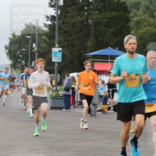 13.09.2026 - Kiel Lauf Andreas Tolksdorf http://msf.ph/oto/10333989 13.09.2026 09:52:04 Kiellinie 3945, 2107, 8566, 2664, 6585 meine-sportfotos.de