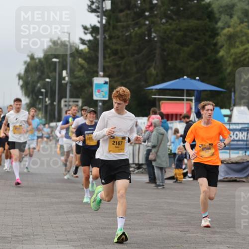 13.09.2026 - Kiel Lauf Andreas Tolksdorf http://msf.ph/oto/10334015 13.09.2026 09:52:05 Kiellinie 107, 38, 2107, 8566, 2158 meine-sportfotos.de