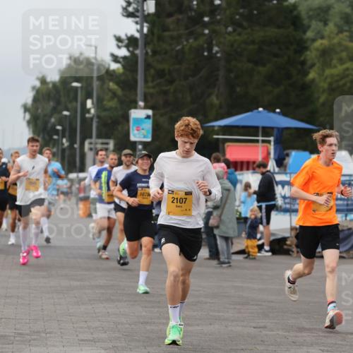 13.09.2026 - Kiel Lauf Andreas Tolksdorf http://msf.ph/oto/10334022 13.09.2026 09:52:05 Kiellinie 1078, 1, 38, 2107, 58 meine-sportfotos.de