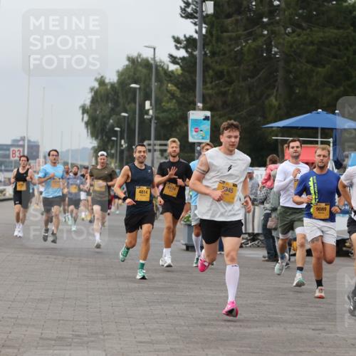 13.09.2026 - Kiel Lauf Andreas Tolksdorf http://msf.ph/oto/10334082 13.09.2026 09:52:08 Kiellinie 4, 3, 100, 3345, 4814, 6174, 2018, 9089, 7625 meine-sportfotos.de