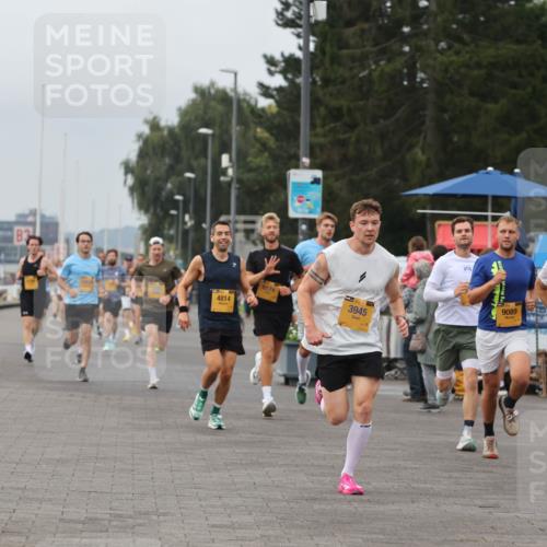 13.09.2026 - Kiel Lauf Andreas Tolksdorf http://msf.ph/oto/10334084 13.09.2026 09:52:08 Kiellinie 4, 4814, 6174, 3945, 9089, 1625 meine-sportfotos.de
