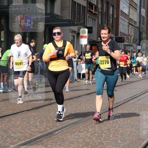 13.09.2026 - 21. swb-Marathon Bremen Strokosch-Dieckow http://msf.ph/oto/10334117 13.09.2026 11:04:03 Ziel 10160, 10182, 10245, 10291, 10390, 10526, 10613, 10711, 10755, 11214, 11215, 11221, 11248, 11336, 11410, 11539, 11720, 11726, 11740, 11761, 12001, 12009, 12113, 12276, 12929, 10152, 10357, 10390, 10403, 10429, 10516, 10607, 10659, 10671, 10672, 10720, 10726, 10796, 10912, 10913, 10918, 11149, 11318, 11319, 11325, 11451, 11470, 11471, 11511, 11618, 11868, 11909, 11967, 12103, 12113, 12140, 12260, 12392, 12433, 12504 meine-sportfotos.de