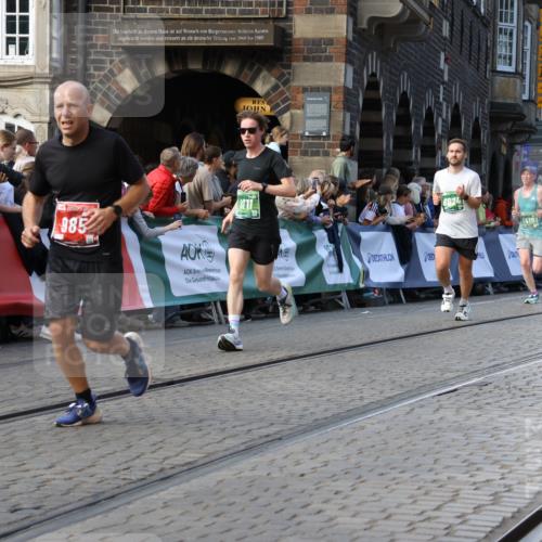13.09.2026 - 21. swb-Marathon Bremen Strokosch-Dieckow http://msf.ph/oto/10334134 13.09.2026 13:17:06 Ziel 385, 472, 675, 696, 734, 816, 827, 985, 1970, 2319, 2473, 2474, 2809, 3716, 3961, 4135, 4137, 4485, 5255, 5772, 6049, 6531, 6535, 6819, 7297, 7387, 7875, 842, 2052, 4805, 6095, 6624, 6734, 6759, 8111, 8418 meine-sportfotos.de