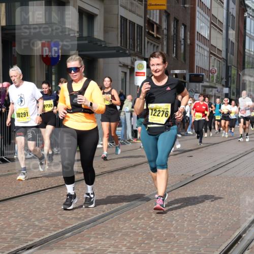 13.09.2026 - 21. swb-Marathon Bremen Strokosch-Dieckow http://msf.ph/oto/10334138 13.09.2026 11:04:03 Ziel 10160, 10182, 10245, 10291, 10390, 10526, 10613, 10711, 10755, 11214, 11215, 11221, 11248, 11336, 11410, 11539, 11720, 11726, 11740, 11761, 12001, 12009, 12113, 12276, 12929, 10152, 10357, 10390, 10403, 10429, 10516, 10607, 10659, 10671, 10672, 10720, 10726, 10796, 10912, 10913, 10918, 11149, 11318, 11319, 11325, 11451, 11470, 11471, 11511, 11618, 11868, 11909, 11967, 12103, 12113, 12140, 12260, 12392, 12433, 12504 meine-sportfotos.de