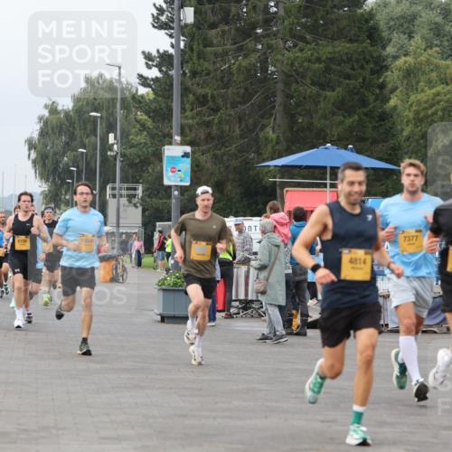 13.09.2026 - Kiel Lauf Andreas Tolksdorf http://msf.ph/oto/10334143 13.09.2026 09:52:11 Kiellinie 3, 6156, 10549, 4814, 7377, 6174 meine-sportfotos.de