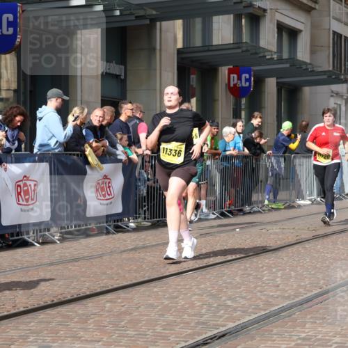 13.09.2026 - 21. swb-Marathon Bremen Strokosch-Dieckow http://msf.ph/oto/10334251 13.09.2026 11:04:07 Ziel 10160, 10182, 10245, 10291, 10526, 10613, 10711, 10755, 10877, 11114, 11214, 11215, 11221, 11248, 11336, 11410, 11720, 11740, 11761, 11991, 12009, 12929, 10152, 10357, 10390, 10403, 10429, 10516, 10607, 10659, 10671, 10672, 10720, 10726, 10796, 10912, 10913, 10918, 11149, 11318, 11319, 11325, 11451, 11470, 11471, 11511, 11539, 11618, 11726, 11909, 11967, 12001, 12103, 12113, 12140, 12260, 12276, 12392, 12433, 12504 meine-sportfotos.de