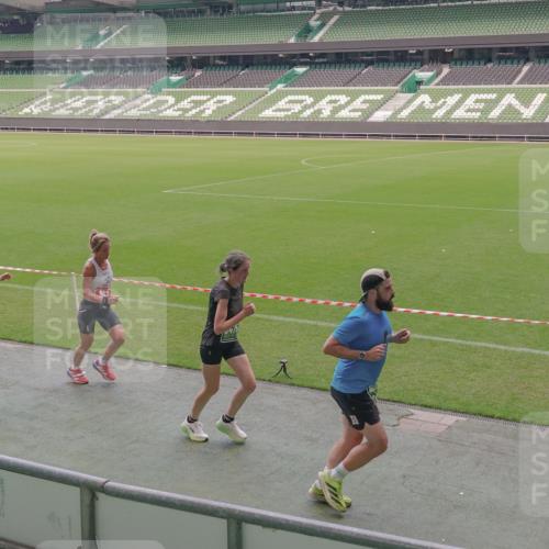 13.09.2026 - 21. swb-Marathon Bremen Michael Burmester http://msf.ph/oto/10334260 13.09.2026 13:07:48 Laufen im Stadion 132, 156, 303, 310, 372, 489, 551, 607, 682, 716, 800, 808, 809, 831, 834, 846, 884, 911, 922, 1083, 1124, 1173, 1189, 1205, 1210, 1285, 1289, 1322, 1364, 1369, 1387, 1395, 1437, 1532, 1545, 1559, 1600, 1688, 1823, 1831, 1841, 1848, 1854, 1871, 1899, 1926, 1938, 2003, 2041, 2070, 2090, 2215, 2219, 2229, 2275, 2283, 2318, 2356, 2366, 2405, 2440, 2492, 2565, 2611, 2635, 2699, 2707, 2721, 2727, 2731, 2755, 2782, 2802, 2818, 2831, 2866, 2897, 2902, 2911, 2930, 2949, 2960, 3067 meine-sportfotos.de