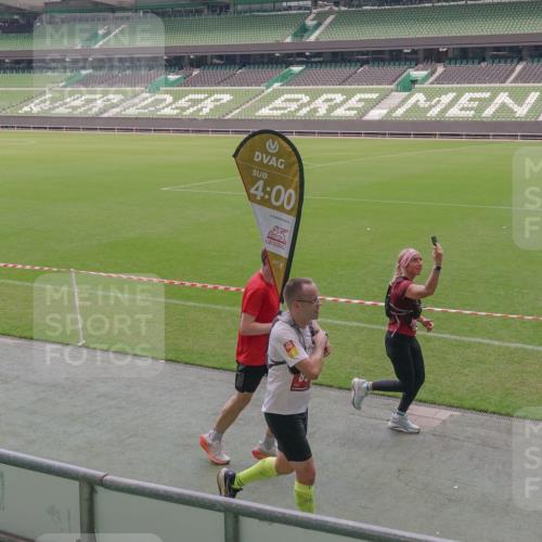 13.09.2026 - 21. swb-Marathon Bremen Michael Burmester http://msf.ph/oto/10334289 13.09.2026 13:07:52 Laufen im Stadion 132, 156, 310, 372, 489, 551, 607, 682, 716, 800, 808, 809, 831, 834, 846, 884, 911, 922, 1083, 1124, 1173, 1189, 1205, 1210, 1285, 1289, 1322, 1364, 1369, 1387, 1395, 1437, 1532, 1545, 1559, 1600, 1688, 1831, 1841, 1848, 1854, 1871, 1899, 1926, 1938, 2003, 2041, 2070, 2090, 2215, 2219, 2229, 2275, 2283, 2318, 2366, 2380, 2405, 2440, 2467, 2492, 2565, 2611, 2635, 2699, 2707, 2721, 2727, 2731, 2755, 2782, 2802, 2818, 2831, 2841, 2866, 2897, 2902, 2911, 2930, 2949, 2960, 3067 meine-sportfotos.de