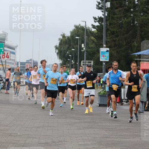 13.09.2026 - Kiel Lauf Andreas Tolksdorf http://msf.ph/oto/10334331 13.09.2026 09:52:17 Kiellinie 4, 10435, 12738, 1800, 4278 meine-sportfotos.de