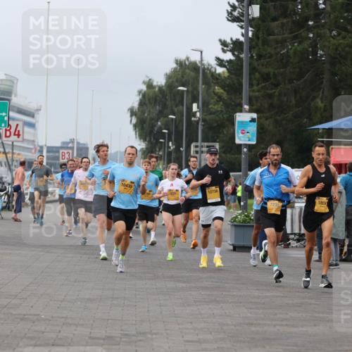 13.09.2026 - Kiel Lauf Andreas Tolksdorf http://msf.ph/oto/10334333 13.09.2026 09:52:17 Kiellinie 4, 3, 10435, 12738, 701, 531, 1800, 7233, 4278 meine-sportfotos.de