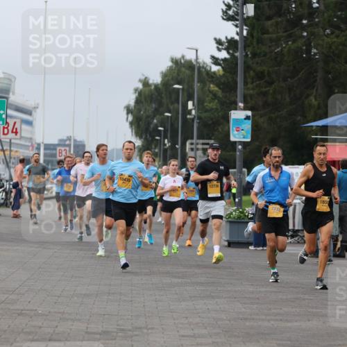 13.09.2026 - Kiel Lauf Andreas Tolksdorf http://msf.ph/oto/10334339 13.09.2026 09:52:17 Kiellinie 13, 4, 6, 3, 10435, 12738, 1800, 7233, 4278 meine-sportfotos.de