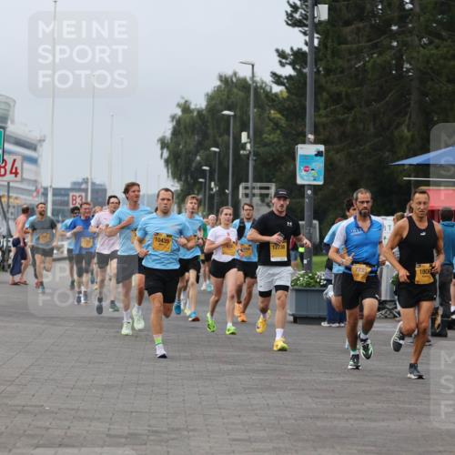 13.09.2026 - Kiel Lauf Andreas Tolksdorf http://msf.ph/oto/10334340 13.09.2026 09:52:17 Kiellinie 4, 3, 5, 10435, 12738, 7233, 1800, 4278 meine-sportfotos.de