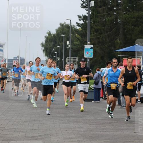 13.09.2026 - Kiel Lauf Andreas Tolksdorf http://msf.ph/oto/10334355 13.09.2026 09:52:18 Kiellinie 4, 2, 10435, 12730, 7233, 1800, 4278 meine-sportfotos.de