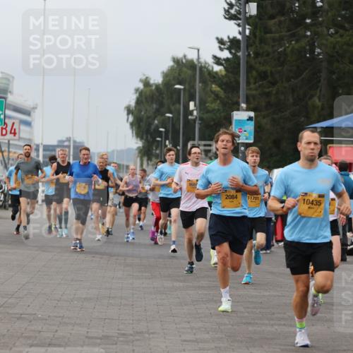 13.09.2026 - Kiel Lauf Andreas Tolksdorf http://msf.ph/oto/10334412 13.09.2026 09:52:20 Kiellinie 4, 34, 1716, 9584, 1, 2084, 11701, 10435, 12738 meine-sportfotos.de
