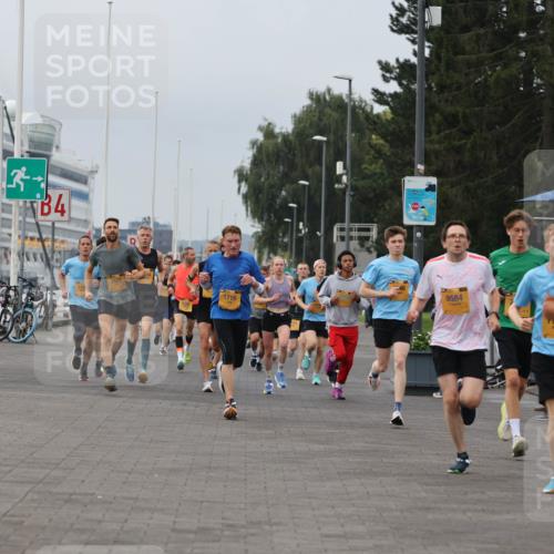 13.09.2026 - Kiel Lauf Andreas Tolksdorf http://msf.ph/oto/10334459 13.09.2026 09:52:22 Kiellinie 4, 9584, 1716, 2084 meine-sportfotos.de