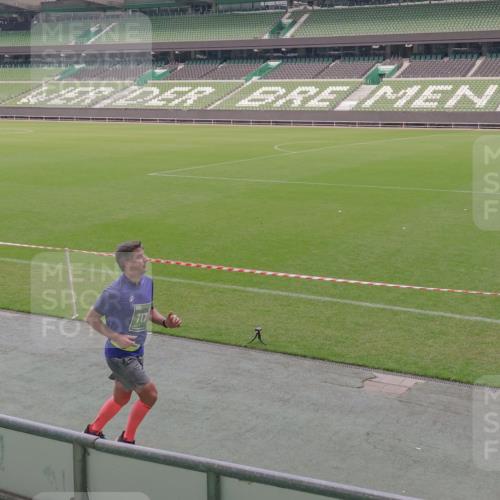 13.09.2026 - 21. swb-Marathon Bremen Michael Burmester http://msf.ph/oto/10334492 13.09.2026 13:08:13 Laufen im Stadion 132, 156, 489, 551, 607, 682, 716, 800, 808, 809, 834, 846, 884, 911, 922, 1025, 1124, 1150, 1173, 1189, 1210, 1285, 1289, 1322, 1364, 1369, 1387, 1395, 1398, 1532, 1559, 1600, 1688, 1831, 1841, 1854, 1871, 1880, 1899, 1926, 1938, 2003, 2041, 2070, 2090, 2215, 2219, 2229, 2283, 2318, 2366, 2380, 2405, 2413, 2440, 2467, 2492, 2565, 2611, 2635, 2692, 2699, 2721, 2727, 2731, 2755, 2782, 2802, 2818, 2823, 2831, 2841, 2866, 2897, 2911, 2930, 2949, 2960, 3067 meine-sportfotos.de