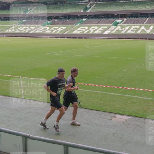 13.09.2026 - 21. swb-Marathon Bremen Michael Burmester http://msf.ph/oto/10334498 13.09.2026 13:08:15 Laufen im Stadion 132, 156, 489, 551, 607, 682, 716, 800, 808, 809, 834, 846, 884, 911, 922, 1025, 1124, 1150, 1173, 1189, 1210, 1285, 1289, 1322, 1364, 1369, 1387, 1395, 1398, 1532, 1559, 1600, 1688, 1831, 1841, 1854, 1871, 1880, 1899, 1926, 1938, 2003, 2041, 2070, 2090, 2215, 2219, 2229, 2283, 2318, 2366, 2380, 2405, 2413, 2440, 2467, 2492, 2565, 2611, 2635, 2692, 2699, 2721, 2727, 2731, 2755, 2782, 2802, 2818, 2823, 2831, 2841, 2866, 2897, 2911, 2930, 2949, 2960, 3067 meine-sportfotos.de
