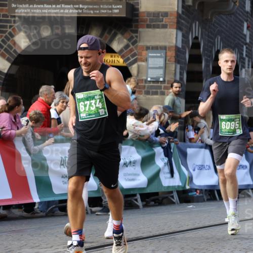 13.09.2026 - 21. swb-Marathon Bremen Strokosch-Dieckow http://msf.ph/oto/10334510 13.09.2026 13:17:18 Ziel 385, 472, 1970, 2319, 3246, 3706, 3961, 4137, 4156, 6049, 6531, 6704, 6819, 6953, 7284, 7297, 7387, 8111, 8858, 560, 842, 2008, 3148, 5550, 6095, 6803, 8100, 8253, 8446, 8532, 8714, 9075 meine-sportfotos.de