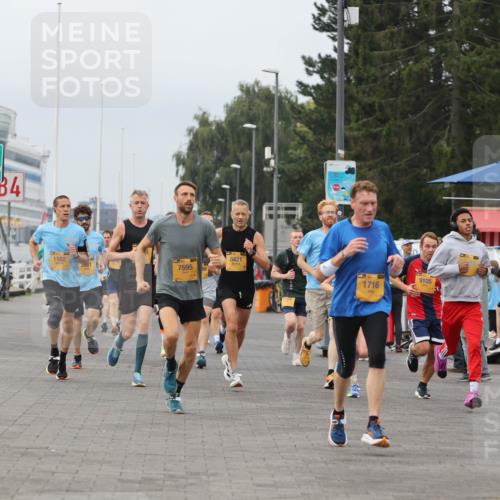 13.09.2026 - Kiel Lauf Andreas Tolksdorf http://msf.ph/oto/10334538 13.09.2026 09:52:24 Kiellinie 3, 4, 1102, 6421, 7595, 1716, 9105 meine-sportfotos.de