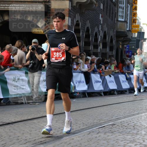 13.09.2026 - 21. swb-Marathon Bremen Strokosch-Dieckow http://msf.ph/oto/10334586 13.09.2026 13:17:20 Ziel 385, 1970, 2052, 2319, 3246, 3706, 3961, 4137, 4156, 6049, 6624, 6704, 6819, 6953, 7284, 7297, 7387, 8111, 8418, 8858, 560, 2008, 3148, 4171, 5041, 5550, 6803, 7901, 8100, 8250, 8253, 8446, 8532, 8714, 9075 meine-sportfotos.de