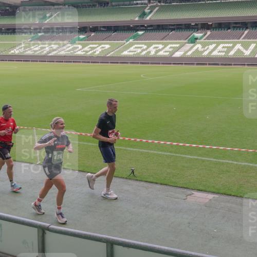 13.09.2026 - 21. swb-Marathon Bremen Michael Burmester http://msf.ph/oto/10334610 13.09.2026 13:08:37 Laufen im Stadion 132, 383, 489, 532, 549, 551, 563, 607, 625, 682, 800, 808, 809, 813, 834, 846, 884, 911, 1025, 1072, 1124, 1150, 1173, 1189, 1210, 1285, 1289, 1322, 1364, 1387, 1395, 1398, 1532, 1559, 1600, 1688, 1831, 1841, 1854, 1880, 1899, 1926, 2003, 2041, 2070, 2208, 2215, 2229, 2243, 2283, 2318, 2366, 2380, 2405, 2413, 2429, 2441, 2467, 2492, 2565, 2611, 2635, 2692, 2727, 2731, 2755, 2782, 2802, 2823, 2831, 2841, 2866, 2897, 2930, 2931, 2941, 2949, 3067, 3437, 3857 meine-sportfotos.de