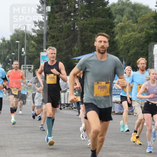 13.09.2026 - Kiel Lauf Andreas Tolksdorf http://msf.ph/oto/10334612 13.09.2026 09:52:27 Kiellinie 3, 1102, 2226, 4054, 7595, 9105 meine-sportfotos.de