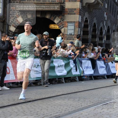 13.09.2026 - 21. swb-Marathon Bremen Strokosch-Dieckow http://msf.ph/oto/10334652 13.09.2026 13:17:23 Ziel 385, 1970, 2052, 2319, 3246, 3706, 4156, 6049, 6624, 6704, 6819, 6953, 7284, 7297, 8111, 8418, 8858, 560, 2008, 2234, 3760, 4171, 5041, 5550, 6803, 7901, 8100, 8250, 8253, 8446, 8532, 8714, 9075, 9400 meine-sportfotos.de