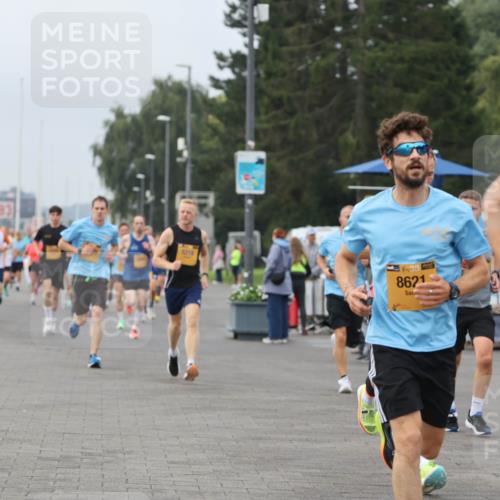 13.09.2026 - Kiel Lauf Andreas Tolksdorf http://msf.ph/oto/10334668 13.09.2026 09:52:30 Kiellinie 84, 5218, 8621, 11 meine-sportfotos.de