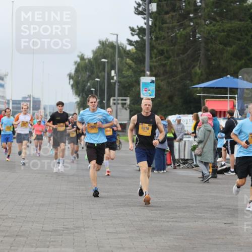 13.09.2026 - Kiel Lauf Andreas Tolksdorf http://msf.ph/oto/10334689 13.09.2026 09:52:31 Kiellinie 3, 4, 5218, 10095, 10547, 11062 meine-sportfotos.de