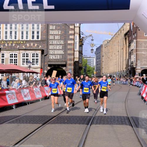 13.09.2026 - 21. swb-Marathon Bremen Tim E. http://msf.ph/oto/10334721 13.09.2026 11:06:32 Ziel 10375, 10376, 10681, 10682, 11029, 11340, 11374, 11432, 11460, 11674, 11690, 11729, 11775, 11786, 11849, 12479 meine-sportfotos.de