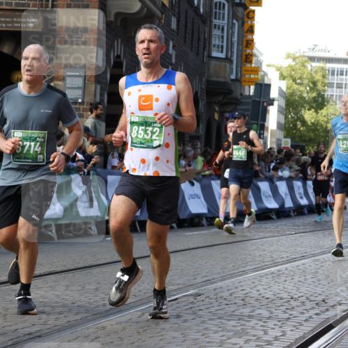 13.09.2026 - 21. swb-Marathon Bremen Strokosch-Dieckow http://msf.ph/oto/10334774 13.09.2026 13:17:26 Ziel 2052, 2319, 3246, 3706, 4156, 4805, 6624, 6704, 6759, 6953, 7284, 8111, 8418, 8858, 560, 771, 1297, 2008, 2234, 2812, 3760, 4171, 4498, 4499, 4620, 5041, 5550, 7901, 8100, 8250, 8253, 8446, 9075, 9400, 13107 meine-sportfotos.de