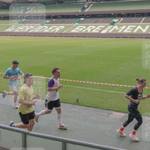 13.09.2026 - 21. swb-Marathon Bremen Michael Burmester http://msf.ph/oto/10334786 13.09.2026 13:08:58 Laufen im Stadion 383, 391, 532, 549, 551, 563, 625, 800, 808, 809, 813, 884, 898, 911, 1025, 1072, 1124, 1150, 1173, 1210, 1285, 1289, 1322, 1364, 1395, 1398, 1532, 1559, 1688, 1831, 1880, 1899, 2003, 2041, 2208, 2215, 2229, 2232, 2243, 2366, 2380, 2405, 2413, 2429, 2441, 2467, 2471, 2492, 2525, 2565, 2594, 2611, 2635, 2692, 2727, 2782, 2802, 2823, 2831, 2841, 2866, 2897, 2930, 2931, 2941, 2949, 3032, 3067, 3316, 3333, 3398, 3437, 3707, 3769, 3857, 109 meine-sportfotos.de